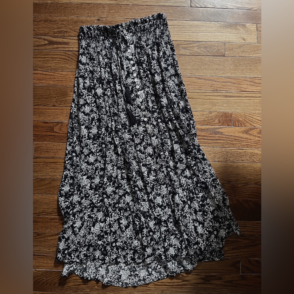 🖤Whimsygoth Dainty Floral Maxi Skirt🖤
